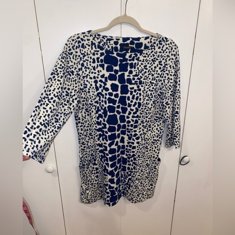 J McLaughlin Blue Animal Catalina Cloth Tunic Top